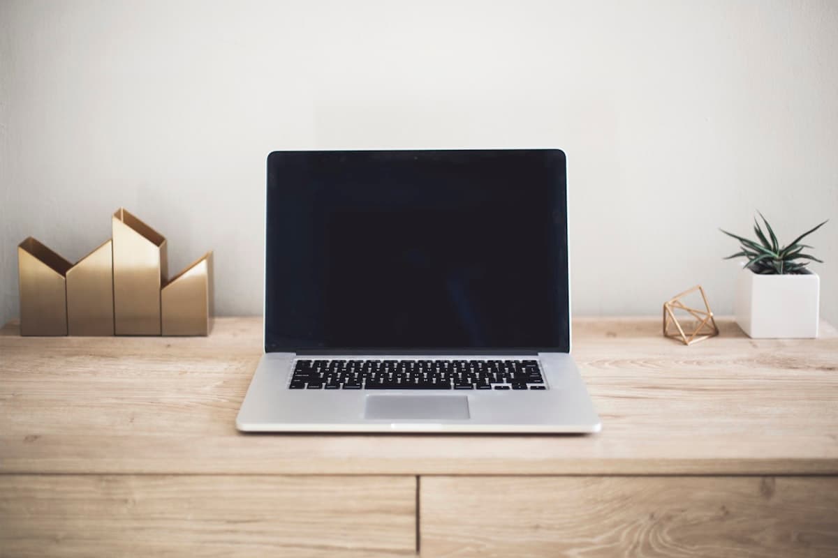 How to Choose the Right Laptop in 2025: A Buyer's Guide